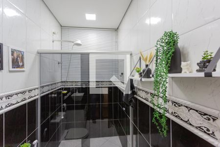 Casa à venda com 300m², 3 quartos e 2 vagasBanheiro