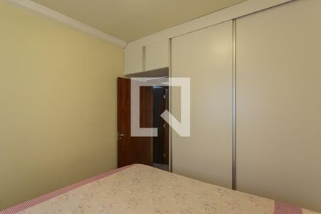 Quarto 1 de casa para alugar com 3 quartos, 300m² em Trevo, Belo Horizonte