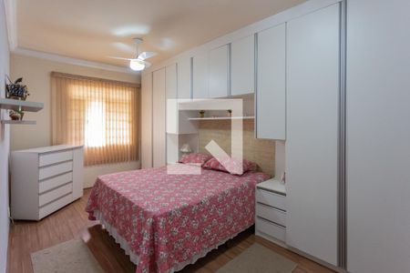 Casa à venda com 300m², 3 quartos e 2 vagasQuarto 3 - Suíte