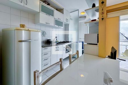 Apartamento à venda com 47m², 1 quarto e 1 vagaCozinha