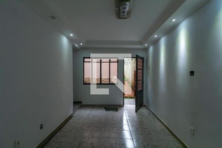 Sala de casa para alugar com 2 quartos, 200m² em Baeta Neves, São Bernardo do Campo