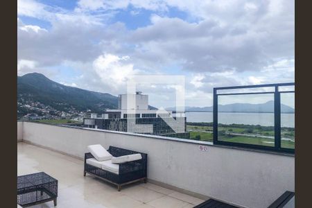 Apartamento para alugar com 70m², 1 quarto e 1 vaga Apartamento para alugar com 70m², 1 quarto e 1 vagaAtrio & Jacuzzi