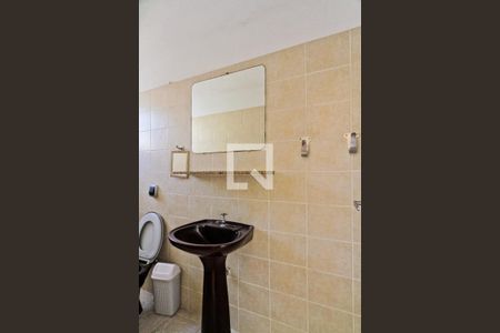 Casa para alugar com 131m², 3 quartos e 2 vagasBanheiro de serviço