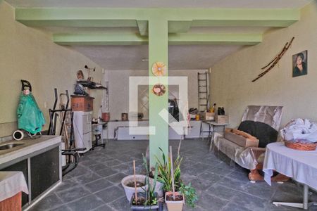 Casa para alugar com 131m², 3 quartos e 2 vagasSalão