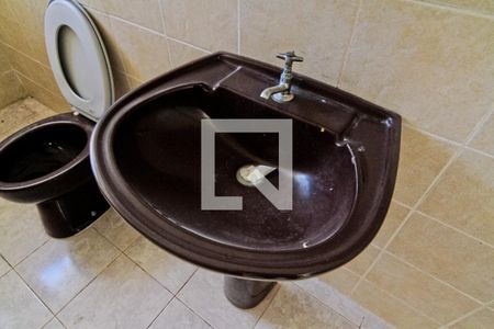 Casa para alugar com 131m², 3 quartos e 2 vagasBanheiro de serviço