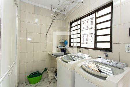 Casa à venda com 200m², 4 quartos e 4 vagasÁrea de Serviço