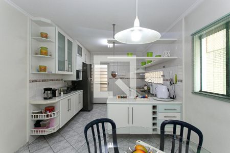 Casa à venda com 200m², 4 quartos e 4 vagasCopa