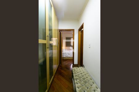 Casa à venda com 200m², 4 quartos e 4 vagasSuíte