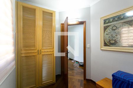Casa à venda com 200m², 4 quartos e 4 vagasQuarto 1