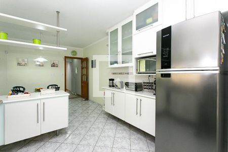 Casa à venda com 200m², 4 quartos e 4 vagasCozinha