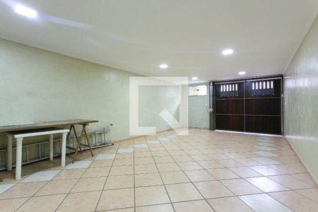 Casa à venda com 200m², 4 quartos e 4 vagasGaragem