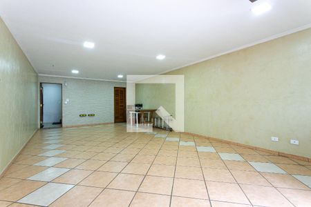 Casa à venda com 200m², 4 quartos e 4 vagasGaragem