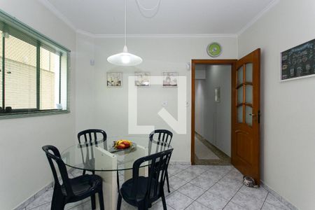 Casa à venda com 200m², 4 quartos e 4 vagasCopa