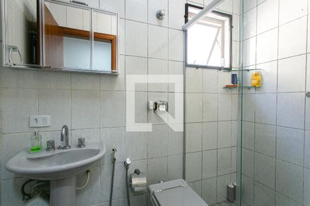 Casa à venda com 200m², 4 quartos e 4 vagasBanheiro Social