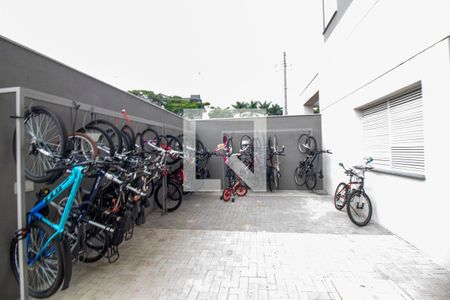 Apartamento à venda com 24m², 1 quarto e sem vaga Apartamento à venda com 24m², 1 quarto e sem vagaÁrea comum - Bicicletario