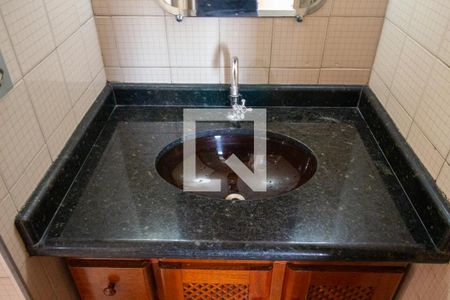 Apartamento para alugar com 56m², 2 quartos e 1 vaga Apartamento para alugar com 56m², 2 quartos e 1 vagaBanheiro