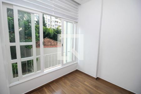 Sala  de apartamento à venda com 1 quarto, 70m² em Flamengo, Rio de Janeiro