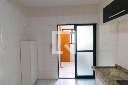 Apartamento à venda com 68m², 2 quartos e 1 vaga Apartamento à venda com 68m², 2 quartos e 1 vagaCozinha