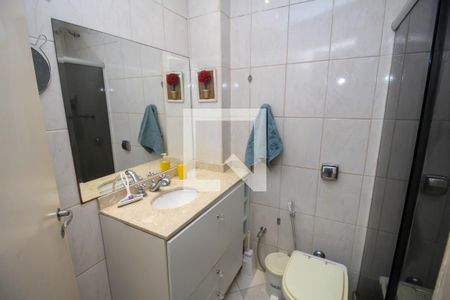 Apartamento à venda com 70m², 2 quartos e sem vagaBanheiro Social
