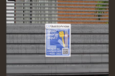 Casa à venda com 630m², 4 quartos e 3 vagasPlaca