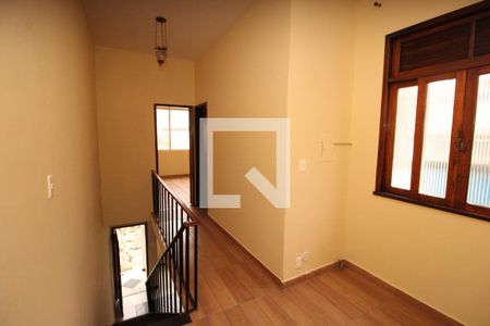 Corredor de casa para alugar com 3 quartos, 150m² em Engenho de Dentro, Rio de Janeiro