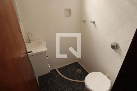 Casa para alugar com 150m², 3 quartos e sem vagaBanheiro Social