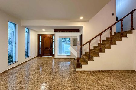 Sala de casa à venda com 3 quartos, 250m² em Jardim Franca, São Paulo