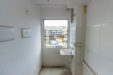 Apartamento à venda com 60m², 2 quartos e 1 vaga Apartamento à venda com 60m², 2 quartos e 1 vagaCozinha e Área de Serviço
