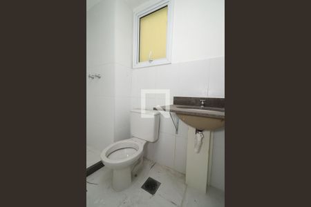 Banheiro da Suíte de apartamento à venda com 2 quartos, 65m² em Farrapos, Porto Alegre