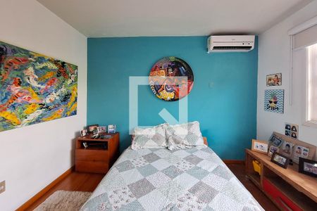 Casa à venda com 246m², 3 quartos e 2 vagasQuarto 2