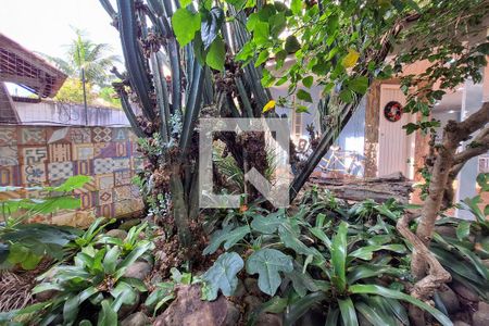 Casa à venda com 246m², 3 quartos e 2 vagasQuintal