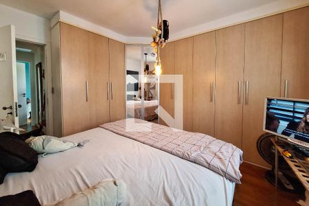 Casa à venda com 246m², 3 quartos e 2 vagasQuarto 1