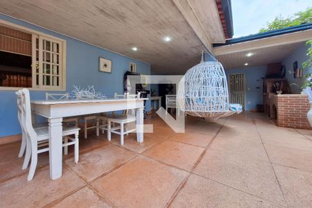 Casa à venda com 246m², 3 quartos e 2 vagasVaranda gourmet