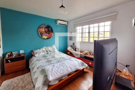 Casa à venda com 246m², 3 quartos e 2 vagasQuarto 2