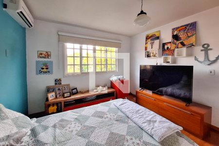 Casa à venda com 246m², 3 quartos e 2 vagasQuarto 2