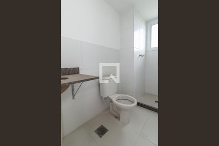 Banheiro da Suíte de apartamento à venda com 2 quartos, 64m² em Farrapos, Porto Alegre