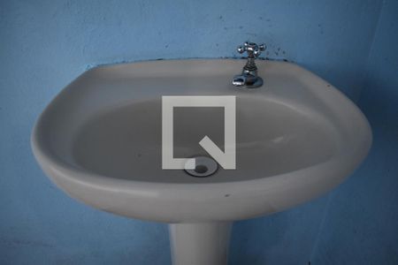Casa à venda com 90m², 3 quartos e 1 vagaBanheiro 1