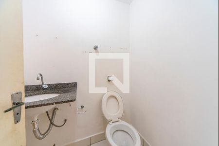 Lavabo de casa para alugar com 3 quartos, 170m² em Vila Scarpelli, Santo André