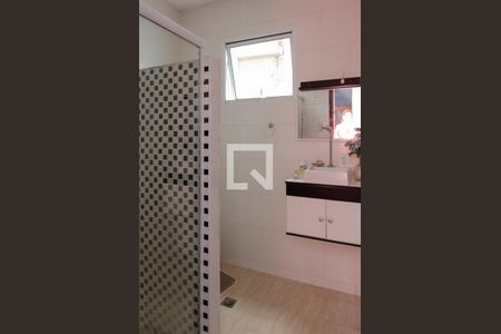 Casa de condomínio para alugar com 600m², 3 quartos e 2 vagasBanheiro da Suíte 1