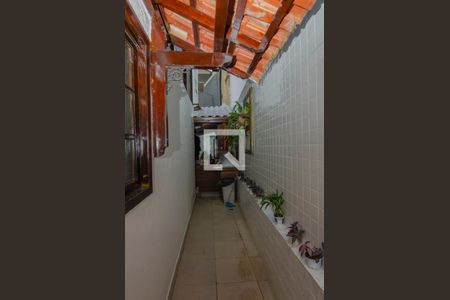 Casa de condomínio para alugar com 600m², 3 quartos e 2 vagasCorredor