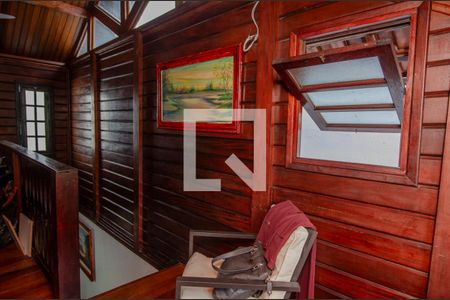 Casa de condomínio para alugar com 600m², 3 quartos e 2 vagasHall