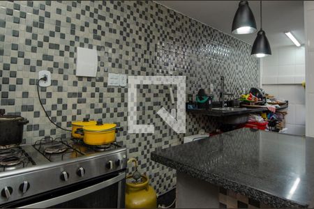 Casa de condomínio para alugar com 600m², 3 quartos e 2 vagasCozinha