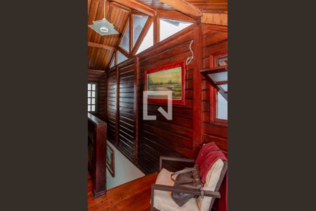 Casa de condomínio para alugar com 600m², 3 quartos e 2 vagasHall