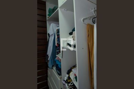 Casa de condomínio para alugar com 600m², 3 quartos e 2 vagasCloset da suite 3