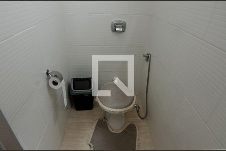 Casa de condomínio para alugar com 600m², 3 quartos e 2 vagasBanheiro da Suíte 1