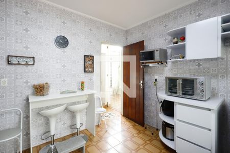 Casa à venda com 160m², 3 quartos e 2 vagas Casa à venda com 160m², 3 quartos e 2 vagasCozinha