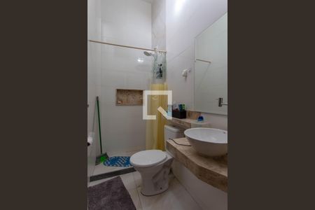 Casa à venda com 103m², 3 quartos e 2 vagasBanheiro Social