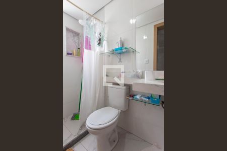 Casa à venda com 103m², 3 quartos e 2 vagasBanheiro da Suíte