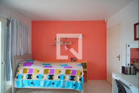 Casa à venda com 200m², 4 quartos e 2 vagasSuíte 2