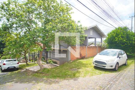 Casa à venda com 200m², 4 quartos e 2 vagasFachada